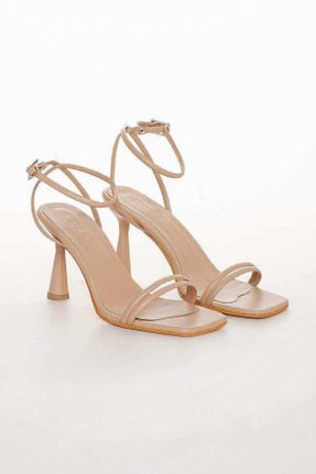 کفش پاشنه بلند کلاسیک سفید زنانه چرم مصنوعی پاشنه متوسط ( 5 - 9 cm ) پاشنه نازک کد 251951033