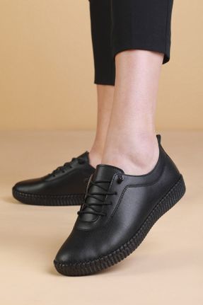 کفش کژوال مشکی زنانه چرم طبیعی پاشنه کوتاه ( 4 - 1 cm ) پاشنه ساده کد 810886423