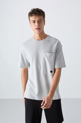 تی شرت طوسی مردانه پنبه - پلی استر یقه گرد اورسایز تکی جوان کد 812518407