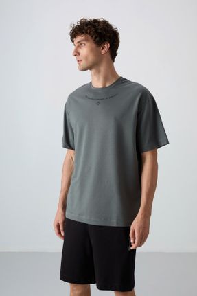 تی شرت خاکی مردانه یقه گرد پنبه - پلی استر اورسایز تکی جوان کد 812620864