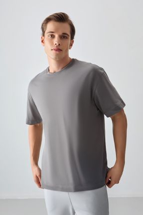 تی شرت طوسی مردانه پنبه - پلی استر یقه گرد اورسایز تکی بیسیک کد 808520995