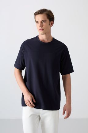 تی شرت سرمه ای مردانه رگولار یقه گرد پنبه - پلی استر تکی جوان کد 817830171