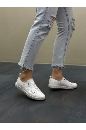 کفش کژوال سفید زنانه پاشنه کوتاه ( 4 - 1 cm ) پاشنه ساده کد 831604585
