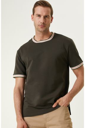تی شرت خاکی مردانه پنبه - پلی استر - الاستن اسلیم فیت یقه گرد کد 830902501