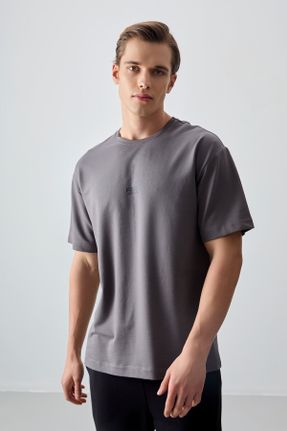 تی شرت طوسی مردانه یقه گرد پنبه - پلی استر اورسایز تکی جوان کد 813524443