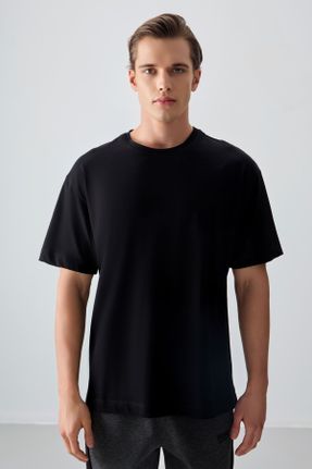 تی شرت مشکی مردانه پنبه - پلی استر یقه گرد اورسایز تکی بیسیک کد 808521116