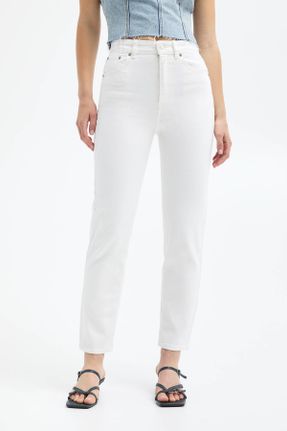 شلوار جین سفید زنانه پاچه ساده فاق بلند پنبه (نخی) کد 803384536