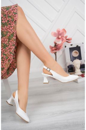 کفش پاشنه بلند کلاسیک سفید زنانه چرم مصنوعی پاشنه ساده پاشنه کوتاه ( 4 - 1 cm ) کد 658809408