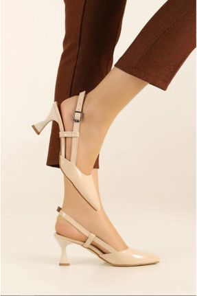 کفش پاشنه بلند کلاسیک بژ زنانه چرم مصنوعی پاشنه ساده پاشنه کوتاه ( 4 - 1 cm ) کد 822939170