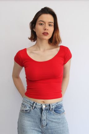 تی شرت قرمز زنانه کراپ فیت یقه گشاد پنبه (نخی) تکی بیسیک کد 40506657
