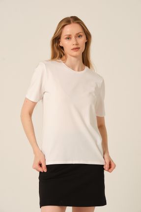 تی شرت سفید زنانه ریلکس یقه گرد پنبه (نخی) تکی کد 832660177