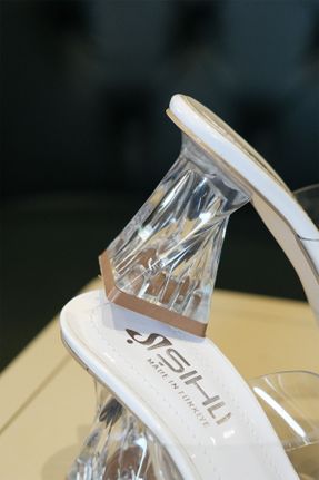 کفش مجلسی سفید زنانه چرم لاکی پاشنه ضخیم پاشنه متوسط ( 5 - 9 cm ) کد 829295227