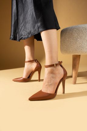 کفش پاشنه بلند کلاسیک قهوه ای زنانه پاشنه نازک پاشنه متوسط ( 5 - 9 cm ) کد 833061492
