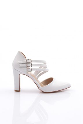 کفش پاشنه بلند کلاسیک سفید زنانه پاشنه ضخیم پاشنه متوسط ( 5 - 9 cm ) کد 829540464