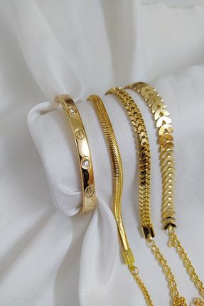 دستبند استیل طلائی زنانه پوشش لاکی کد 285369324