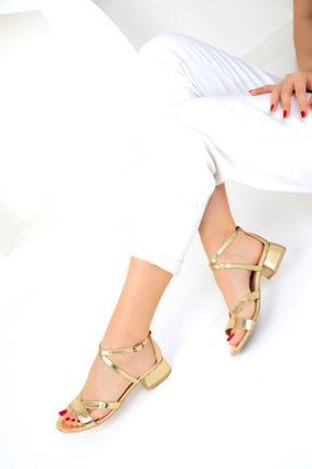 کفش پاشنه بلند کلاسیک طلائی زنانه چرم مصنوعی پاشنه ضخیم پاشنه کوتاه ( 4 - 1 cm ) کد 829486762