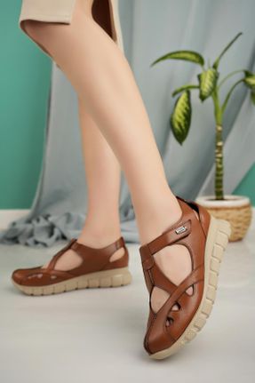 کفش کژوال قهوه ای زنانه چرم طبیعی پاشنه کوتاه ( 4 - 1 cm ) پاشنه ساده کد 833744865