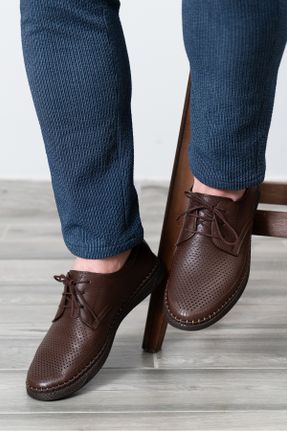کفش کژوال قهوه ای مردانه چرم طبیعی پاشنه کوتاه ( 4 - 1 cm ) پاشنه ساده کد 834658259