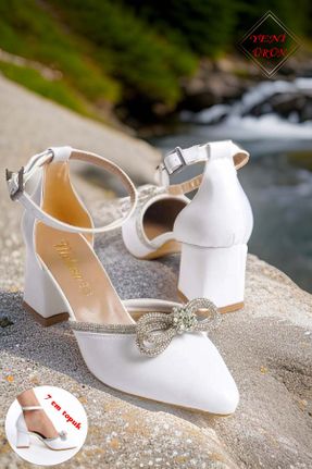 کفش مجلسی سفید زنانه پاشنه متوسط ( 5 - 9 cm ) پاشنه ضخیم کد 832599875