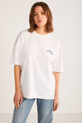 تی شرت سفید زنانه یقه گرد اورسایز تکی جوان کد 811946329