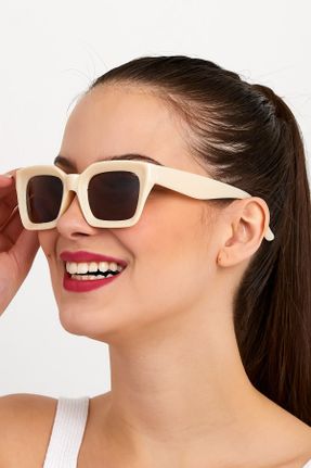 عینک آفتابی قهوه ای زنانه 50 UV400 استخوان مات مستطیل کد 122431588