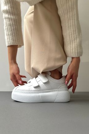 کفش اسنیکر سفید زنانه بدون بند چرم مصنوعی کد 169959343