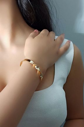 دستبند استیل (فولاد) طلائی زنانه استیل (فولاد) Luxe Loom Zarafetin Işıltısı - کد 786583200