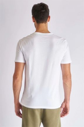 تی شرت سفید مردانه یقه هفت کد 748583947