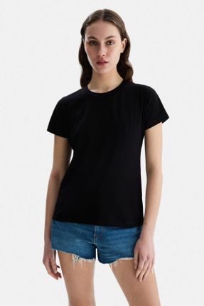 تی شرت مشکی زنانه رگولار یقه گرد تکی کد 820912479