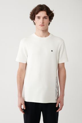 تی شرت سفید مردانه یقه گرد رگولار کد 818330093