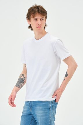 تی شرت سفید مردانه رگولار یقه گرد 5