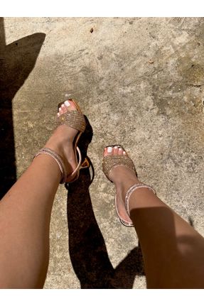 کفش مجلسی طلائی زنانه پاشنه نازک پاشنه کوتاه ( 4 - 1 cm ) چرم مصنوعی کد 679979488