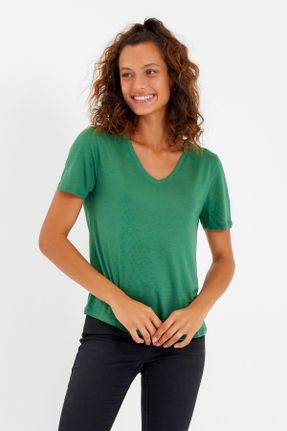 تی شرت سبز زنانه لیوسل یقه هفت رگولار تکی بیسیک کد 337421334