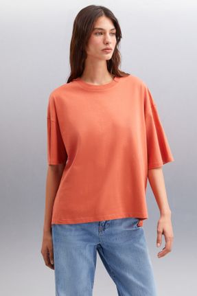 تی شرت نارنجی زنانه ریلکس یقه گرد تکی جوان کد 836334592
