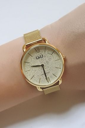 ساعت مچی طلائی زنانه 31-35 میلی متر Q&Q - کد 55014477