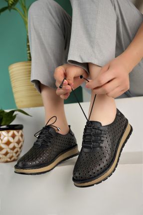 کفش کژوال مشکی زنانه چرم طبیعی پاشنه کوتاه ( 4 - 1 cm ) پاشنه ساده کد 837156789