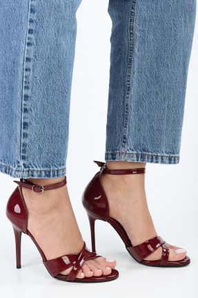 کفش پاشنه بلند کلاسیک زرشکی زنانه چرم لاکی Shoeberry - کد 837023213