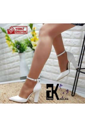کفش مجلسی سفید زنانه چرم مصنوعی پاشنه متوسط ( 5 - 9 cm ) پاشنه ضخیم کد 111996990