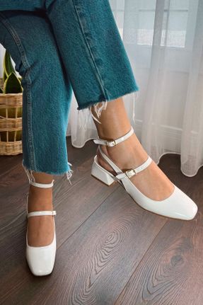 کفش پاشنه بلند کلاسیک سفید زنانه چرم لاکی پاشنه ضخیم پاشنه کوتاه ( 4 - 1 cm ) کد 721909131