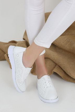 کفش کژوال سفید زنانه پاشنه کوتاه ( 4 - 1 cm ) پاشنه ساده کد 834793651