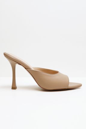 کفش پاشنه بلند کلاسیک بژ زنانه پاشنه بلند ( +10 cm) پاشنه نازک کد 838225938