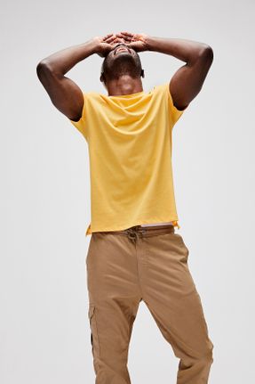 تی شرت زرد مردانه رگولار یقه گرد تکی بیسیک کد 88863592