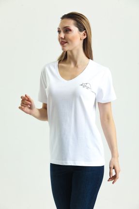 تی شرت سفید زنانه رگولار یقه هفت کد 472523108