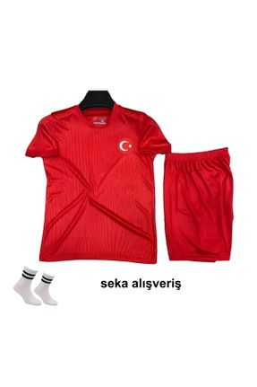 لباس فرم فوتبال قرمز بچه گانه کد 837922070