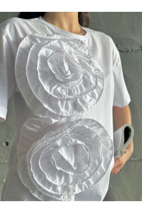 تی شرت سفید زنانه پنبه (نخی) یقه گرد رگولار تکی طراحی کد 818472594