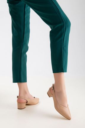 کفش پاشنه بلند کلاسیک بژ زنانه چرم مصنوعی پاشنه ضخیم پاشنه بلند ( +10 cm) کد 673892003