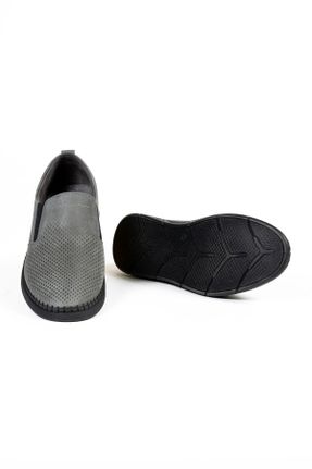کفش کژوال طوسی مردانه چرم طبیعی پاشنه کوتاه ( 4 - 1 cm ) پاشنه ساده کد 652790830