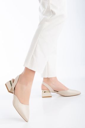 کفش پاشنه بلند کلاسیک بژ زنانه پاشنه ضخیم پاشنه کوتاه ( 4 - 1 cm ) چرم مصنوعی کد 796975204