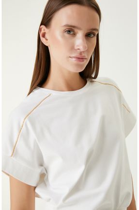 تی شرت سفید زنانه رگولار یقه گرد تکی کد 828903786