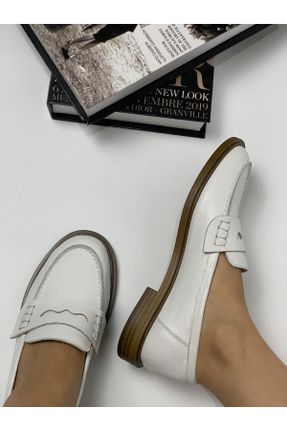 کفش کلاسیک سفید زنانه چرم طبیعی پاشنه کوتاه ( 4 - 1 cm ) پاشنه ساده کد 817906148
